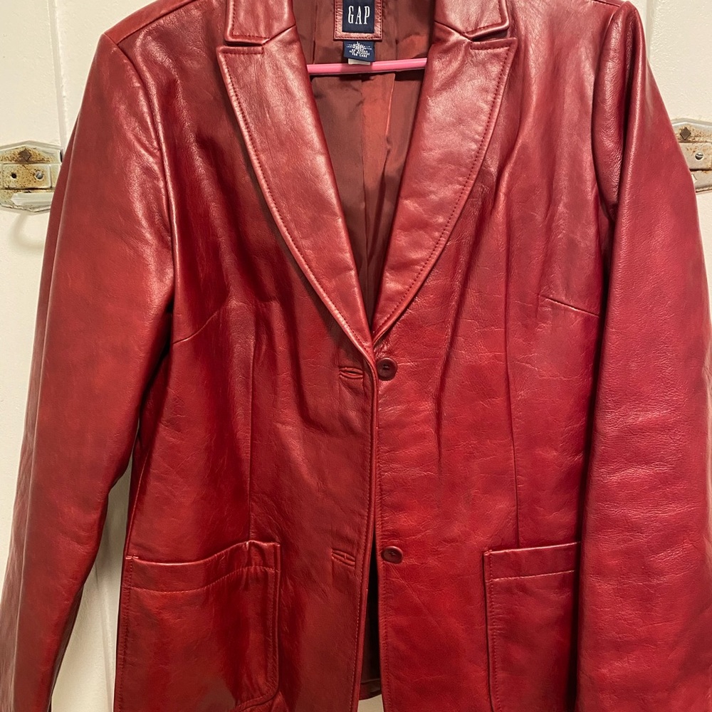 Beautiful vintage burgundy red leather jacket.